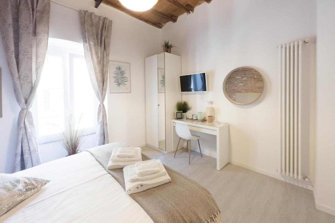 White Ostilia Apartments Rome Exterior photo