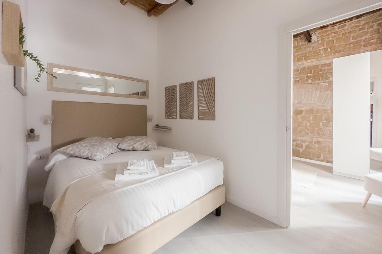 White Ostilia Apartments Rome Exterior photo